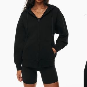 Aritzia TNA Cozy Fleece Boyfriend Zip Hoodie in black